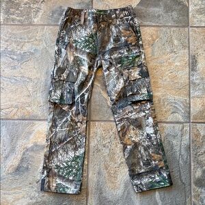 Realtree Green and Brown Camouflage Pants